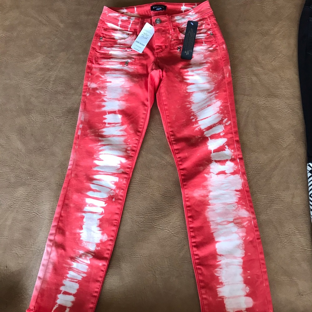 Spring into Summer with Bebe Tie Dye Crop Pants
